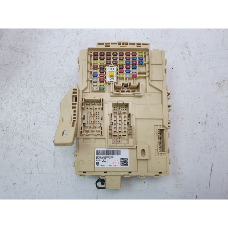 Recambio de caja reles / fusibles para hyundai kona (os, ose, osi) 1.0 t-gdi referencia OEM IAM 91951CM060  