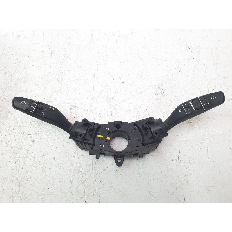 Recambio de mando multifuncion para hyundai kona (os, ose, osi) 1.0 t-gdi referencia OEM IAM 93404J9850  