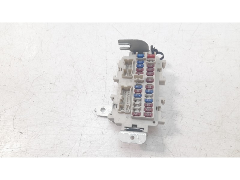 Recambio de caja reles / fusibles para nissan 350 z (z33) 3.5 v6 cat referencia OEM IAM 24350AM600  