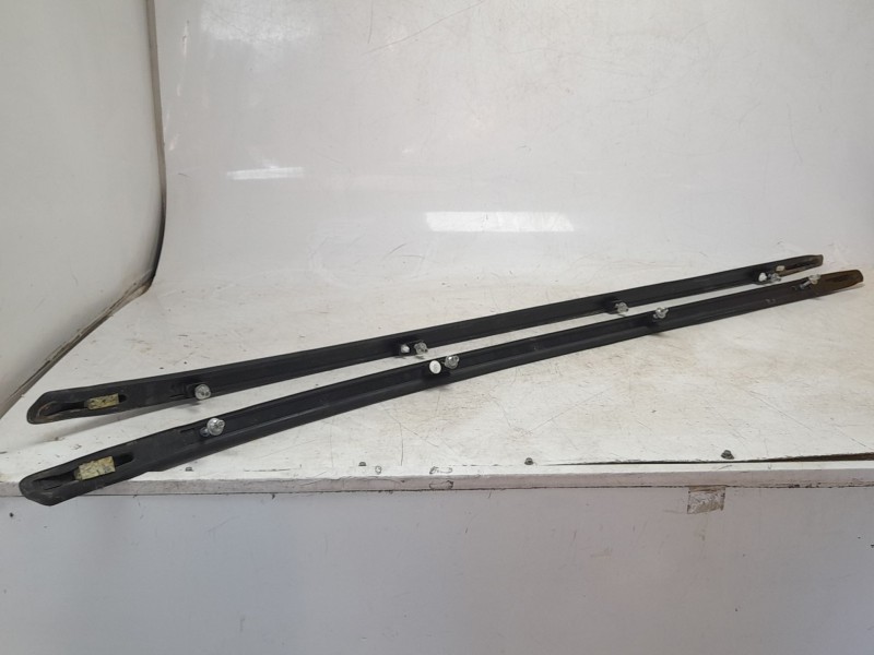 Recambio de barras techo para ford focus iv (hn) 1.0 ecoboost mhev referencia OEM IAM 2515720 2515722 