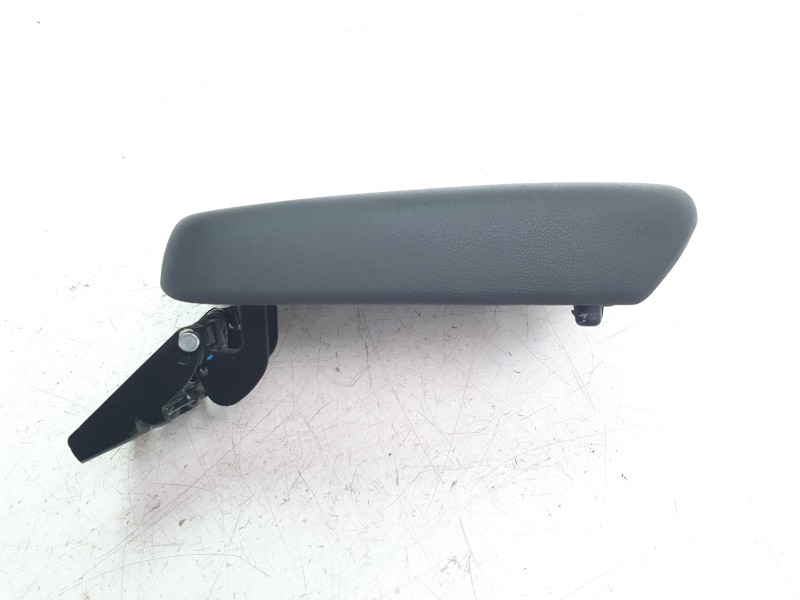 Recambio de apoyabrazos central para hyundai kona (os, ose, osi) 1.0 t-gdi referencia OEM IAM 84660J9000TRY  