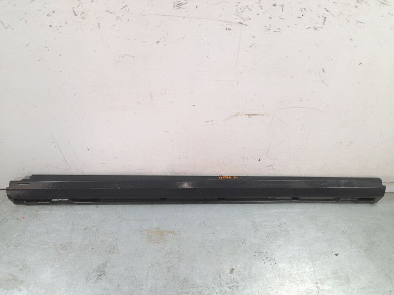 Recambio de estribos laterales para land rover range rover evoque (l538) 2.2 d 4x4 referencia OEM IAM BJ3210155AB  
