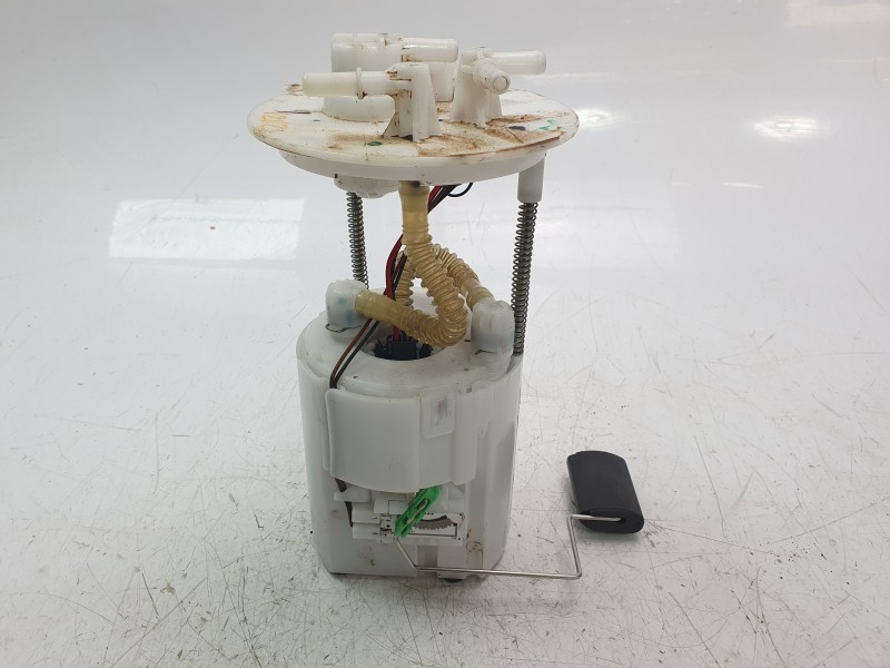 Recambio de bomba combustible para hyundai i10 iii (ac3, ai3) 1.0 mpi referencia OEM IAM 31110K7010  