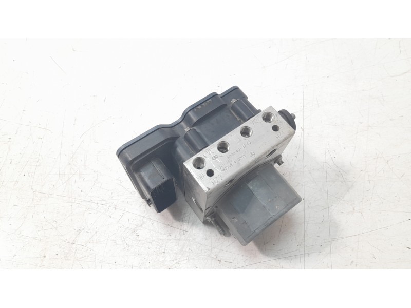 Recambio de abs para mercedes-benz clase cla (w117) cla 200 cdi (117.308) referencia OEM IAM A0004313700  