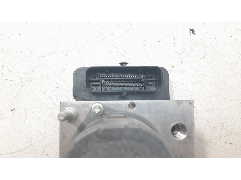 Recambio de abs para mercedes-benz clase cla (w117) cla 200 cdi (117.308) referencia OEM IAM A0004313700  