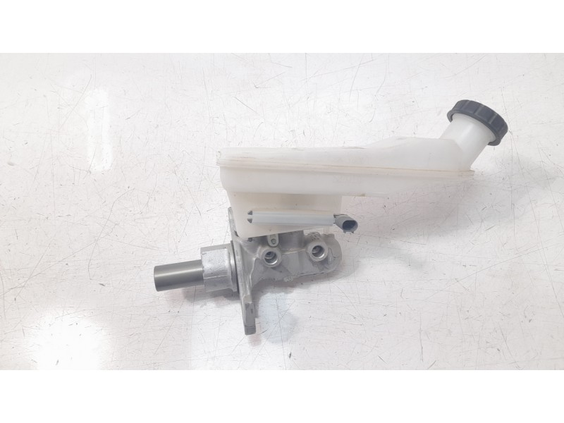 Recambio de bomba freno para mercedes-benz clase cla (w117) cla 200 cdi (117.308) referencia OEM IAM A2464300301  