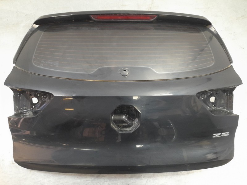 Recambio de porton trasero para mg zs luxury referencia OEM IAM 10691021  