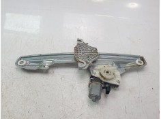 ELEVALUNAS DELANTERO DERECHO 82404J9000 82404J9000 