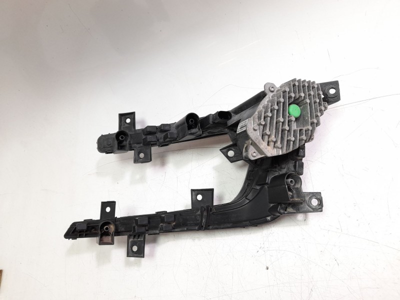 Recambio de piloto delantero derecho para volkswagen golf vii lim. gte referencia OEM IAM 5GE941056B  