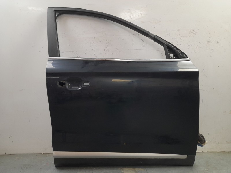 Recambio de puerta delantera derecha para mg zs luxury referencia OEM IAM 10318336  