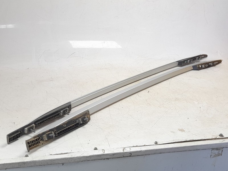 Recambio de barras techo para mg zs luxury referencia OEM IAM 10976235  10976234