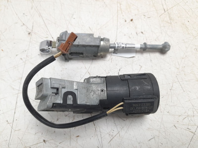 Recambio de conmutador de arranque para opel corsa f ultimate referencia OEM IAM 9663123380  