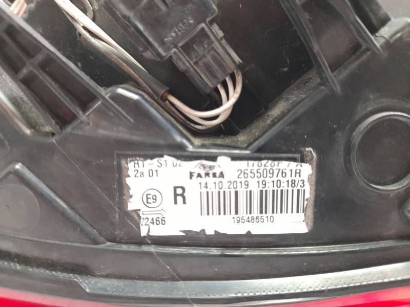 Recambio de piloto trasero derecho para renault clio v (b7_) 1.0 lpg (b7mt) referencia OEM IAM   