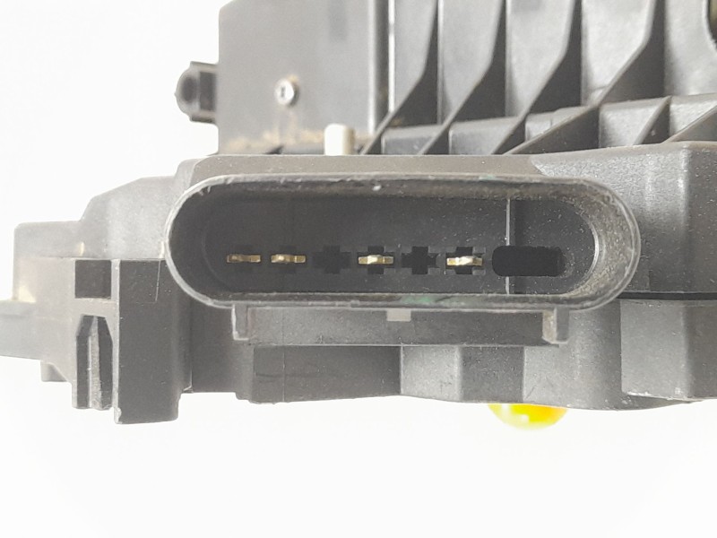 Recambio de cerradura puerta trasera izquierda para ford transit courier 1.5 tdci cat referencia OEM IAM BM5AA21813BH ET76A43288