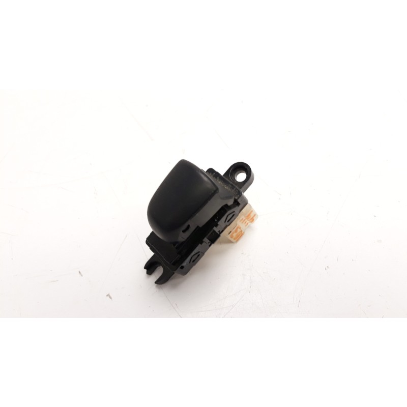 Recambio de mando elevalunas delantero derecho para nissan x-trail (t32) 1.6 dci turbodiesel cat referencia OEM IAM 254114CE0A  