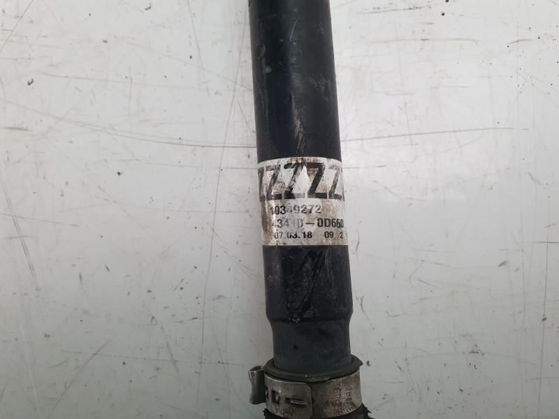 Recambio de transmision delantera derecha para toyota yaris hybrid active referencia OEM IAM 434100D660  T97268