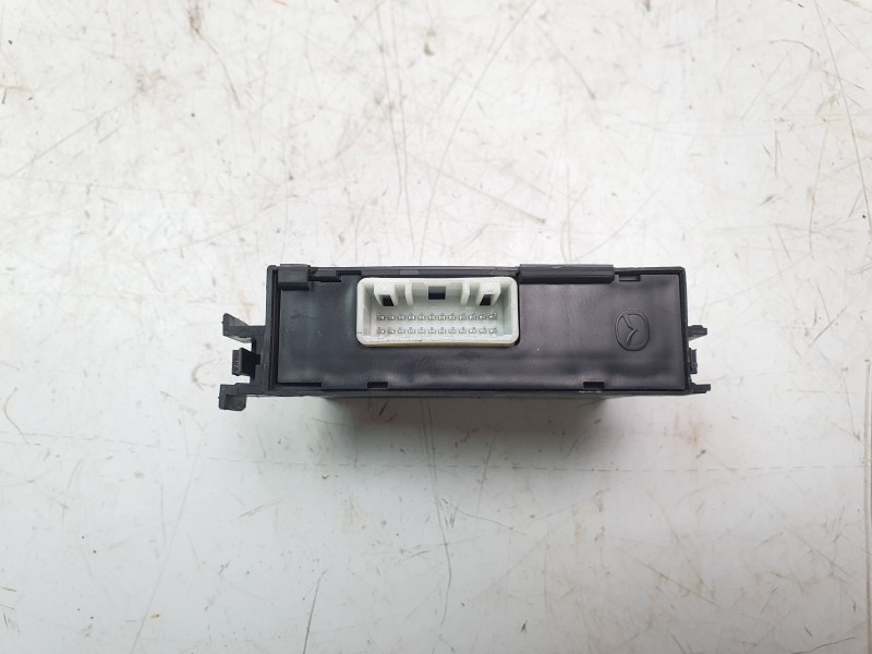 Recambio de modulo electronico para mazda cx-5 luxury 2wd referencia OEM IAM BHN9675U0A  