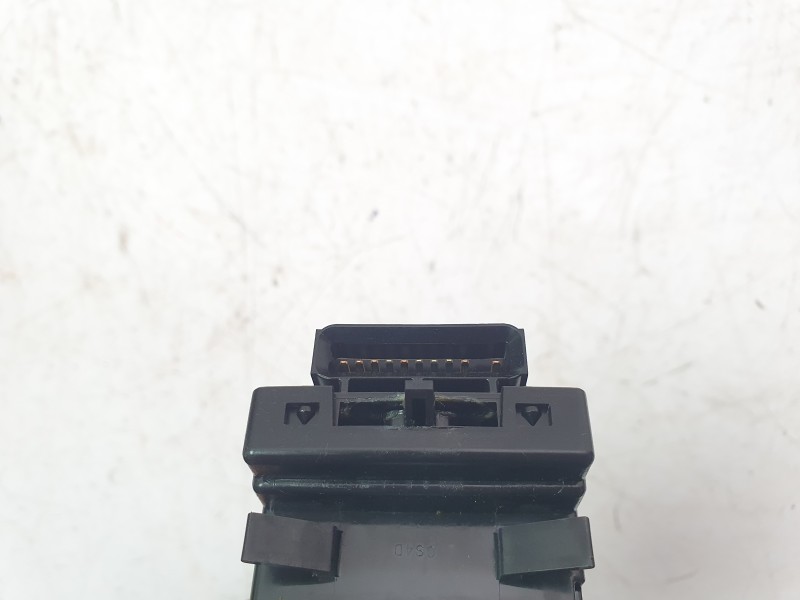 Recambio de mando intermitentes para mazda cx-5 luxury 2wd referencia OEM IAM KD5117F887  