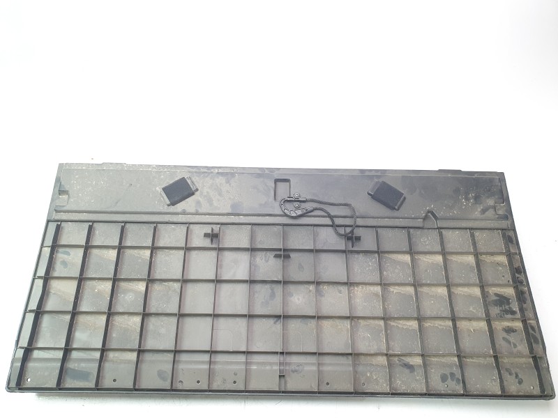 Recambio de bandeja trasera para mazda cx-5 luxury 2wd referencia OEM IAM KD45T0831  