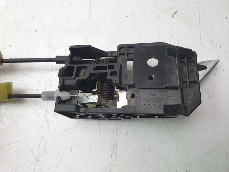 Recambio de cerradura puerta trasera derecha para mazda cx-5 luxury 2wd referencia OEM IAM KD5372310  