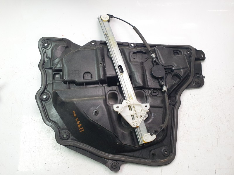 Recambio de elevalunas delantero derecho para mazda cx-5 luxury 2wd referencia OEM IAM KD535897X  
