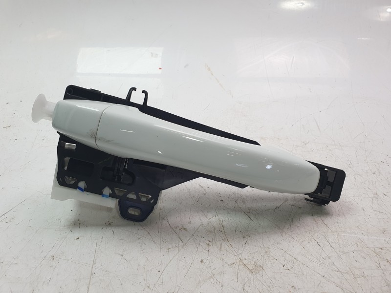 Recambio de maneta exterior trasera derecha para renault captur ii (hf_) tce 160 (hfn1) referencia OEM IAM 806060419R  