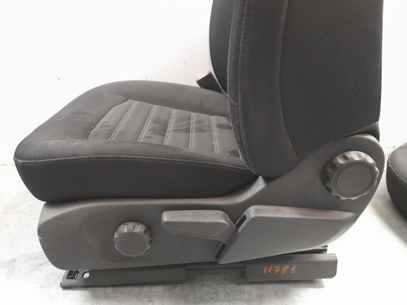 Recambio de juego asientos completo para ford mondeo lim. hybrid referencia OEM IAM 2262117  