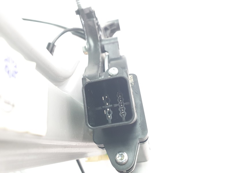 Recambio de elevalunas delantero izquierdo para opel insignia b grand sport (z18) 2.0 (68) referencia OEM IAM A2C7384351400  