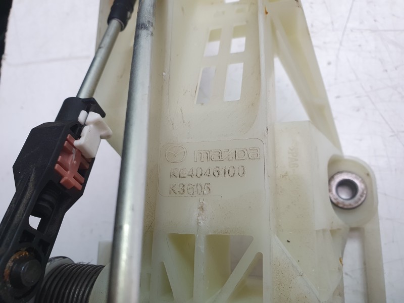 Recambio de palanca cambio para mazda cx-5 luxury 2wd referencia OEM IAM KE4046100  
