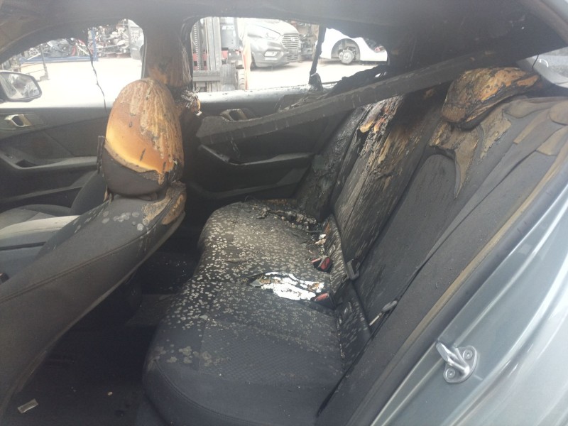 bmw 1 (f40) del año 2022