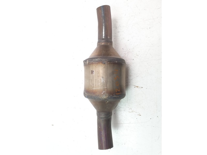 Recambio de catalizador para mg zs comfort referencia OEM IAM 11102842  