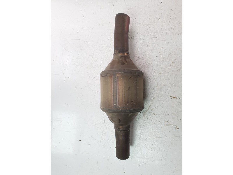 Recambio de catalizador para mg zs comfort referencia OEM IAM 11102842  
