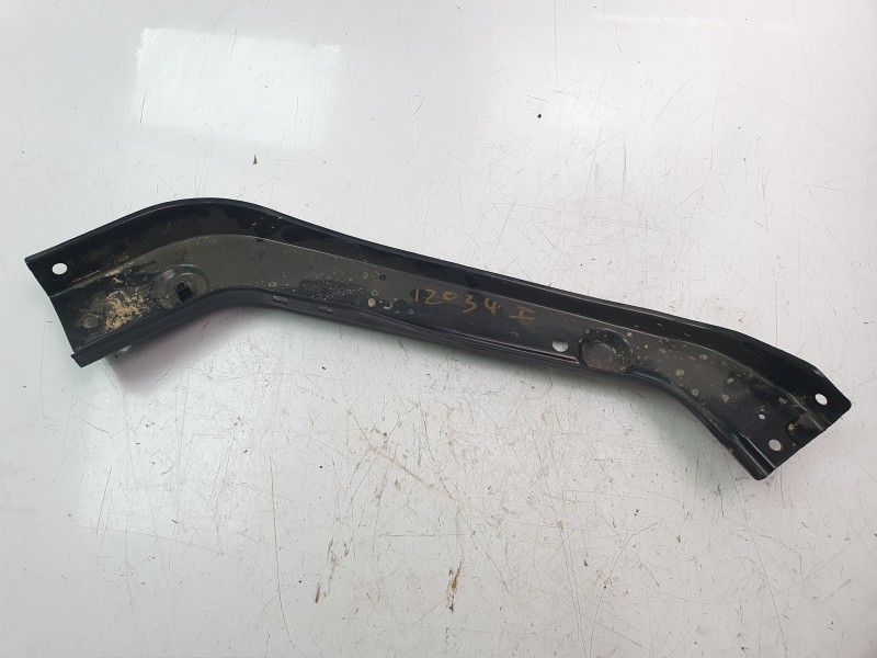 Recambio de soporte faro izquierdo para mg zs comfort referencia OEM IAM 10251200  