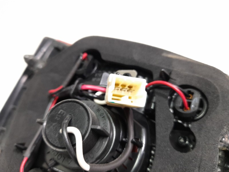 Recambio de piloto trasero derecho interior para dr dr 5.0 suv 1.5 referencia OEM IAM 61500200  