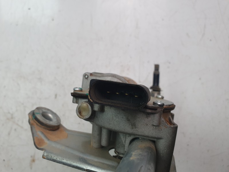 Recambio de motor limpia delantero para mg zs comfort referencia OEM IAM 10234228  MLF110079RM