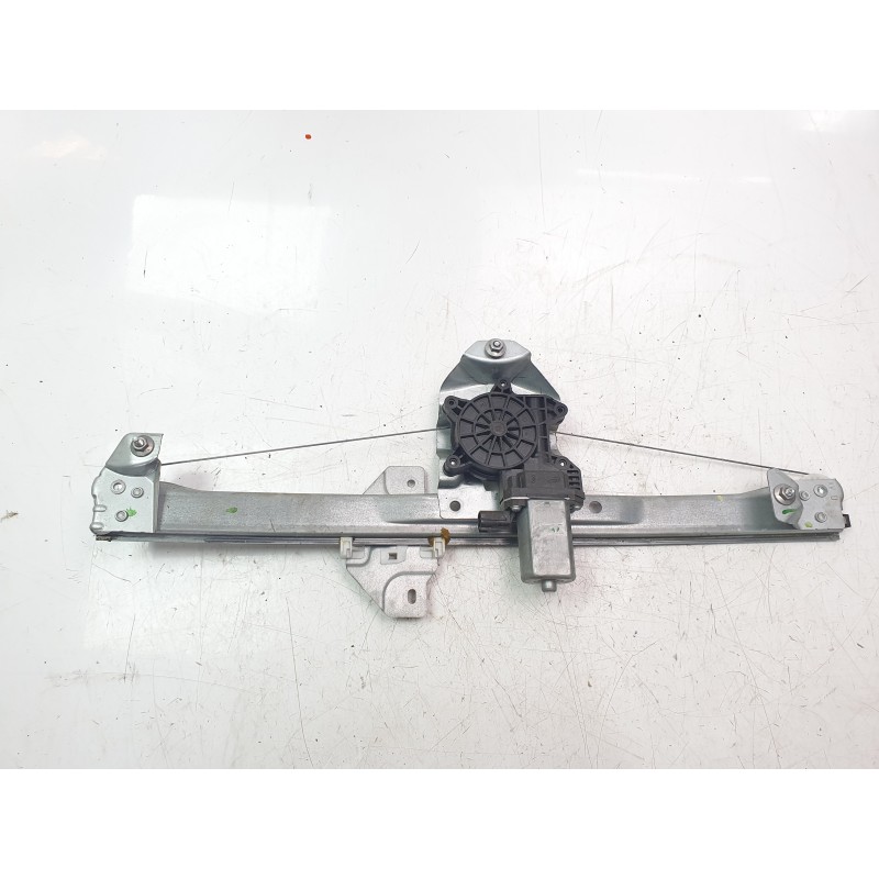 Recambio de elevalunas delantero derecho para renault express furgoneta/monovolumen 1.5 blue dci 75 (f6aa) referencia OEM IAM 80