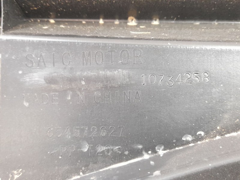 Recambio de torpedo para mg zs luxury referencia OEM IAM 10734258  