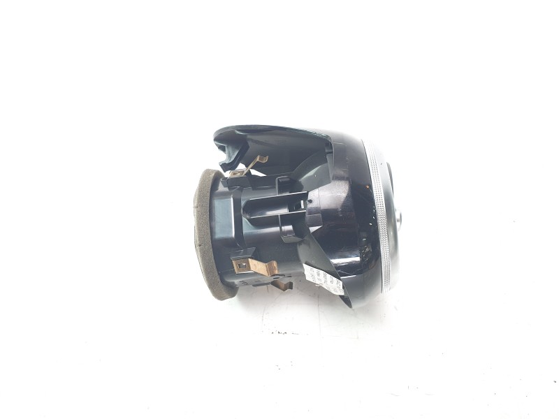 Recambio de aireador izquierdo para mg zs comfort referencia OEM IAM 10262725  
