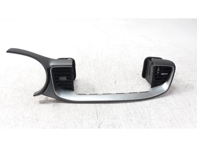 Recambio de rejilla aireadora para kia ceed 1.0 tgdi cat referencia OEM IAM 84740J7AA0  