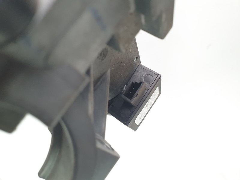 Recambio de conmutador de arranque para mg zs comfort referencia OEM IAM 10184543  