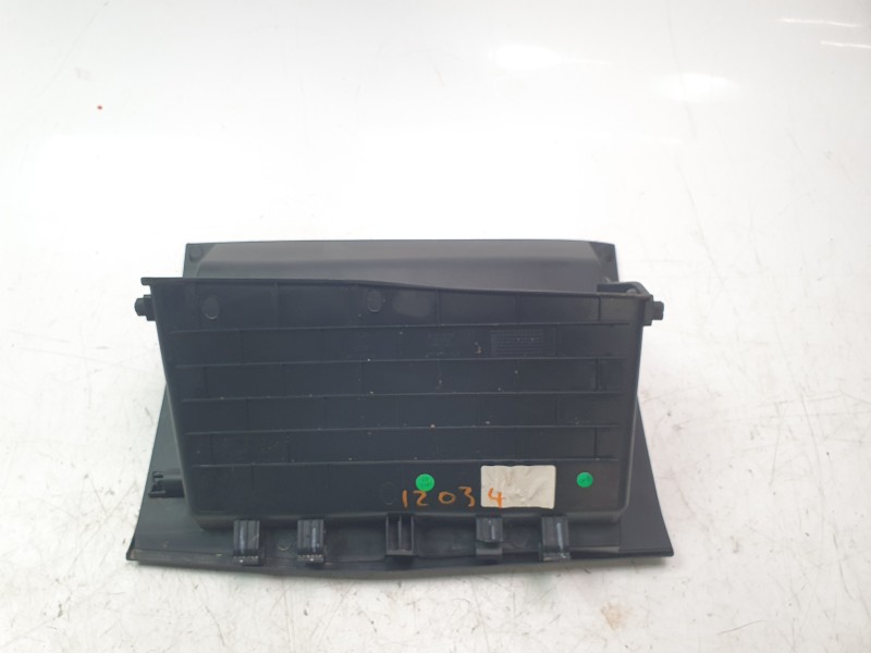 Recambio de guantera para mg zs comfort referencia OEM IAM 10732696  