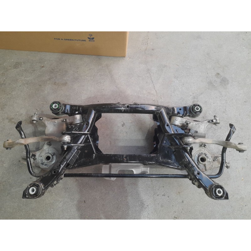 Recambio de puente trasero para land rover discovery sport (l550) 2.2 d 4x4 referencia OEM IAM LR134907  