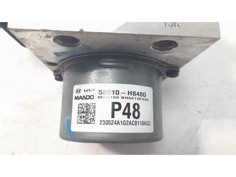 Recambio de abs para kia stonic (yb) 1.2 cvvt referencia OEM IAM 58920H8250  