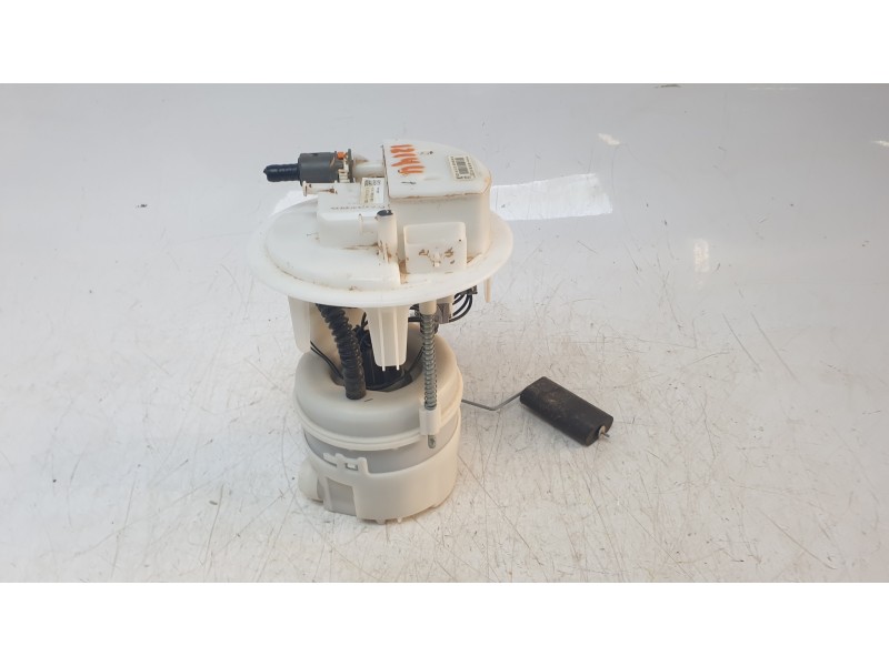 Recambio de bomba combustible para peugeot 308 ii (lb_, lp_, lw_, lh_, l3_) 1.2 thp 110 referencia OEM IAM 9674699980  