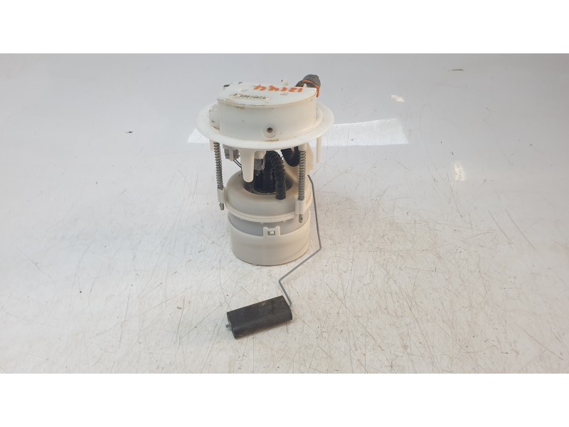 Recambio de bomba combustible para peugeot 308 ii (lb_, lp_, lw_, lh_, l3_) 1.2 thp 110 referencia OEM IAM 9674699980  