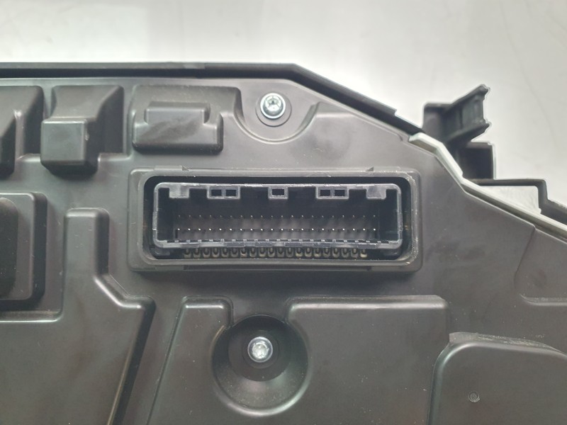 Recambio de cuadro instrumentos para toyota auris (_e18_) 1.8 hybrid (zwe186_) referencia OEM IAM 83800F2E62ZH  