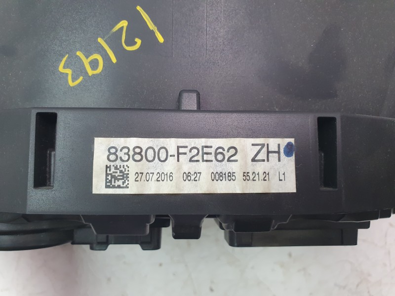Recambio de cuadro instrumentos para toyota auris (_e18_) 1.8 hybrid (zwe186_) referencia OEM IAM 83800F2E62ZH  