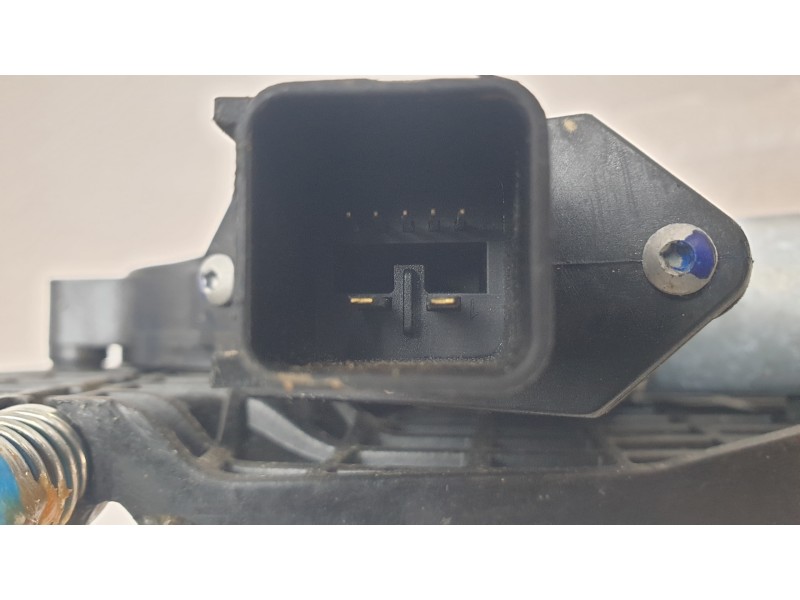 Recambio de elevalunas delantero derecho para mg mg hs (as23) 1.5 t (sas23) referencia OEM IAM 10367614  