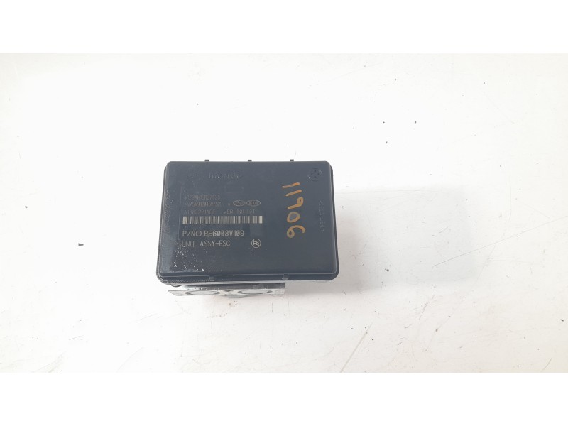 Recambio de abs para kia stonic (ybcuv) concept referencia OEM IAM 58920H8250  