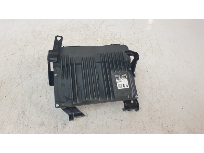 Recambio de centralita motor uce para toyota rav 4 v (_a5_, _h5_) 2.5 hybrid (axah52) referencia OEM IAM 896614A850  